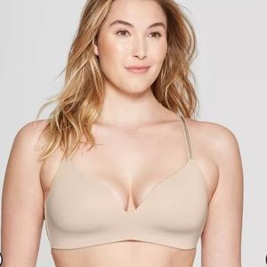 NWOT - Auden "The Bliss" Wirefree Bra